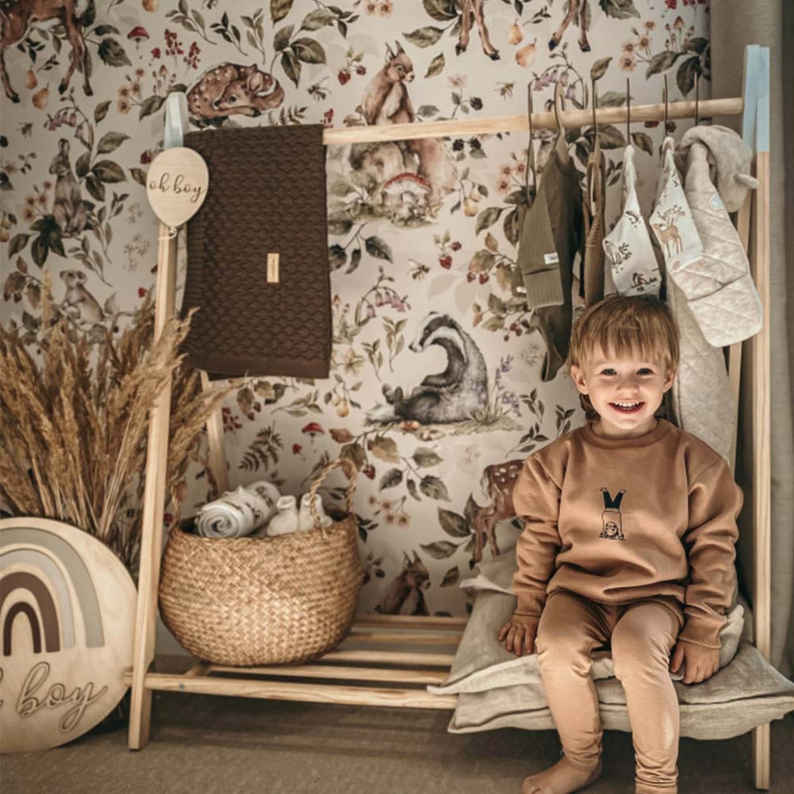 Papel tapiz de bosque bonito,  - Baby Nursery Wall Lights reseña y precio